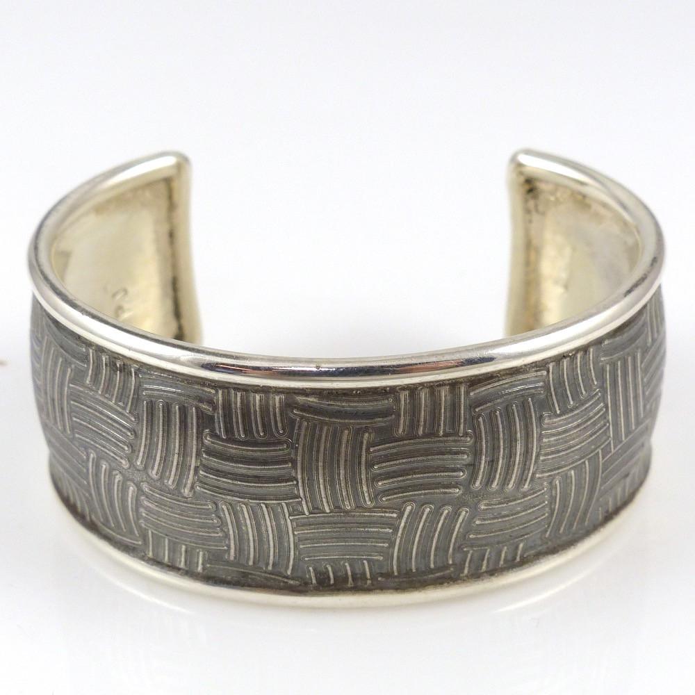 Basket Weave Cuff by Pete Johnson - Garland's