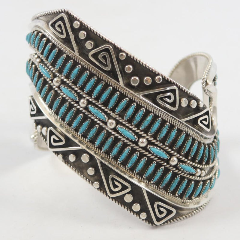 "Carol" Bracelet with Turquoise by Billy Betoney - Garland&