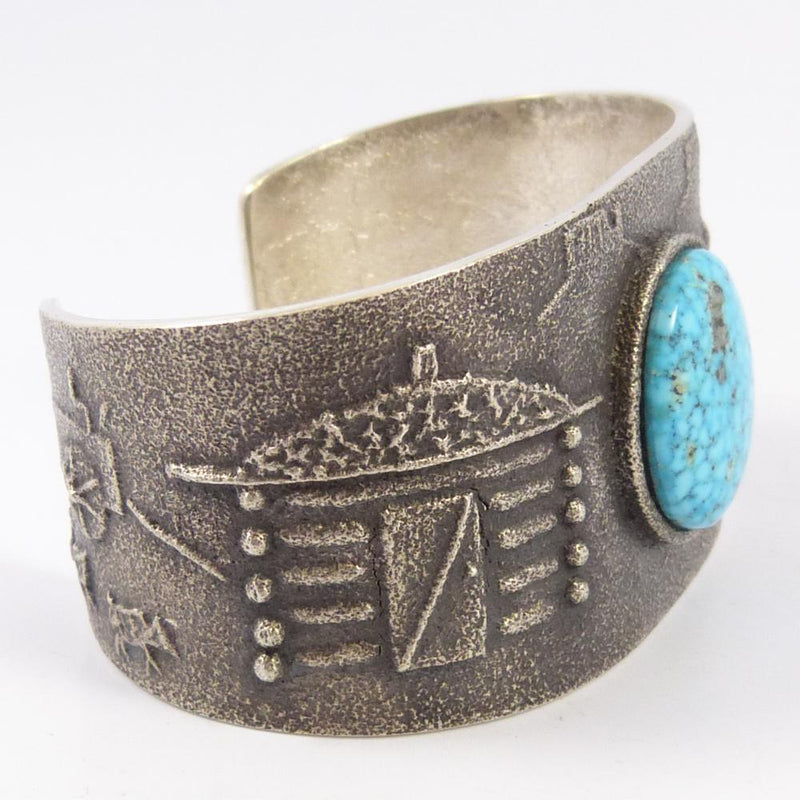 Kingman Turquoise Cuff by Lee Begay - Garland&