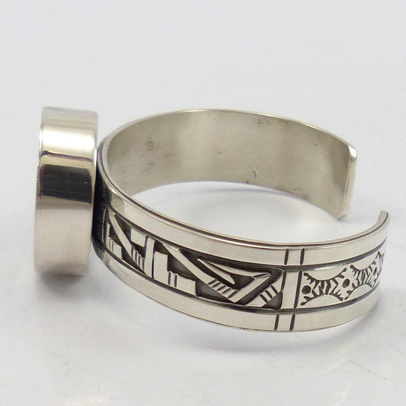 Overlay Cuff by Peter Nelson - Garland&