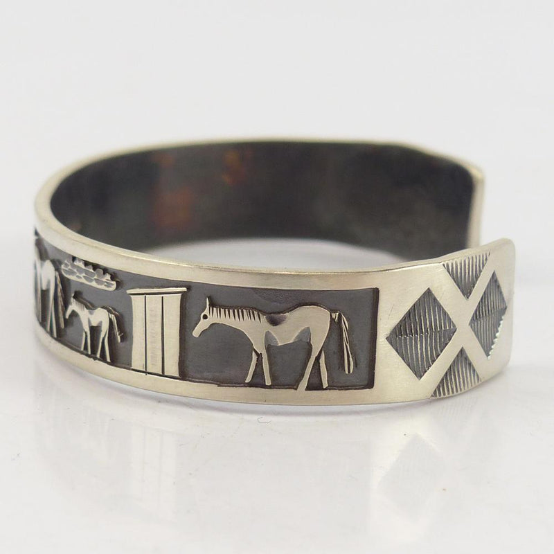 Storyteller Cuff by Roland Begay - Garland&
