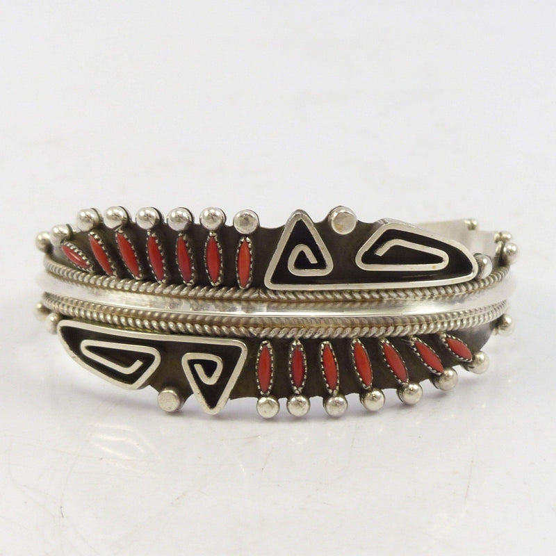 Coral Cuff by Billy Betoney - Garland&