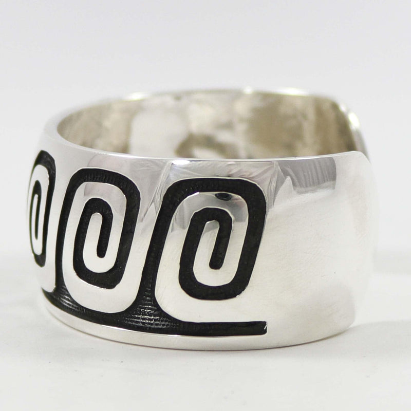 Water Wave Cuff by Anderson Koinva - Garland&