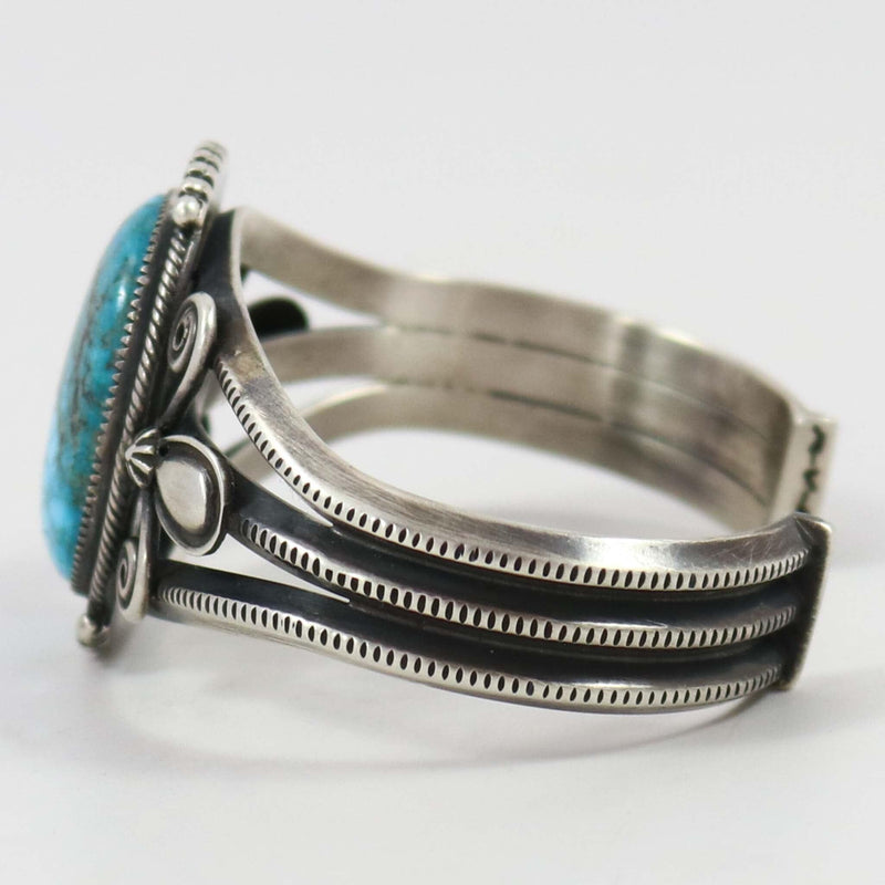 Turquoise Mountain Cuff by Steve Arviso - Garland&