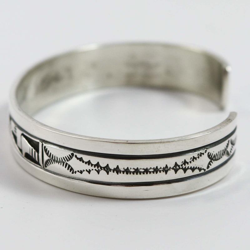 Overlay Cuff by Peter Nelson - Garland&