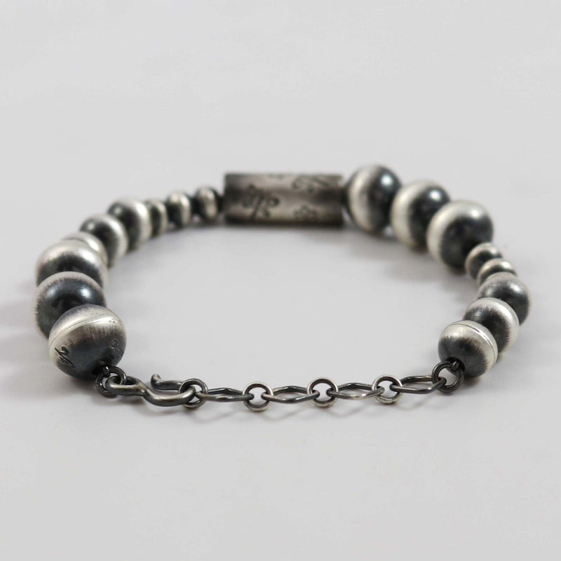 Navajo Pearl Bracelet by Victoria Haley-Anderson - Garland&