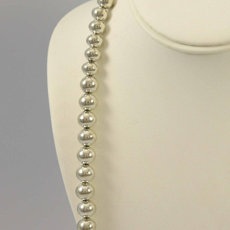 Navajo Pearl Necklace by Danny Jackson - Garland&