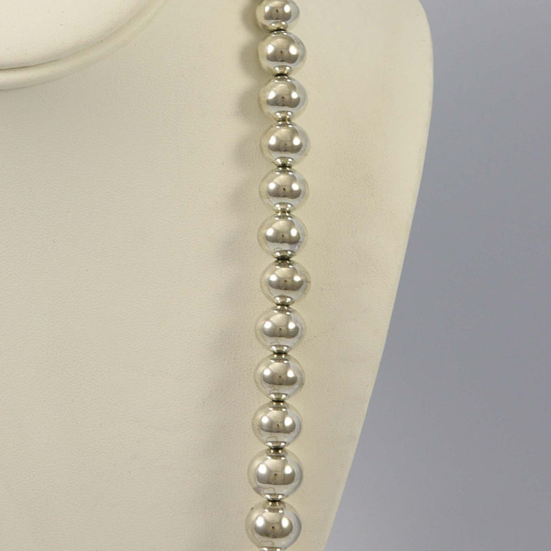 Navajo Pearl Necklace by Danny Jackson - Garland&