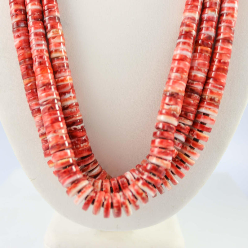 Spiny Oyster Shell Necklace by Kenneth Aguilar - Garland&