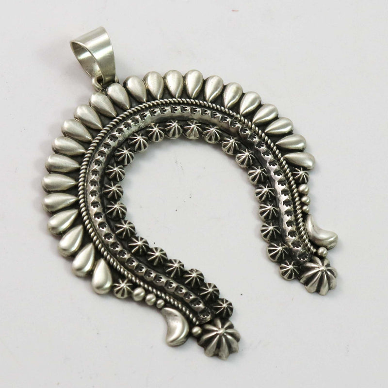 Naja Pendant by Thomas Jim - Garland&