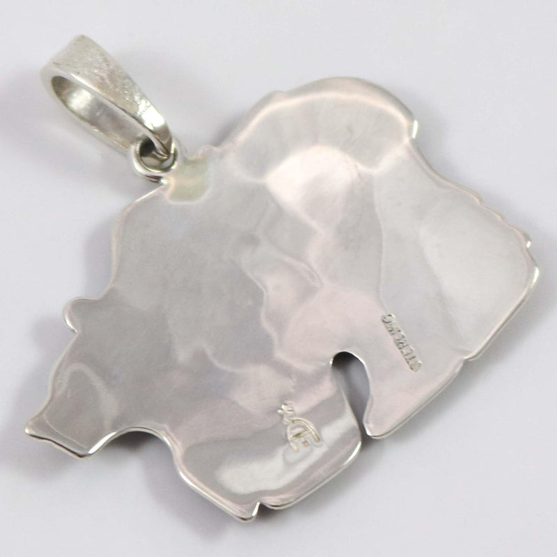Bear Pendant by Ruben Saufkie - Garland&