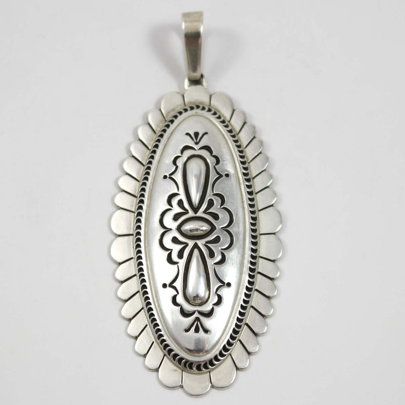 Concho Pendant