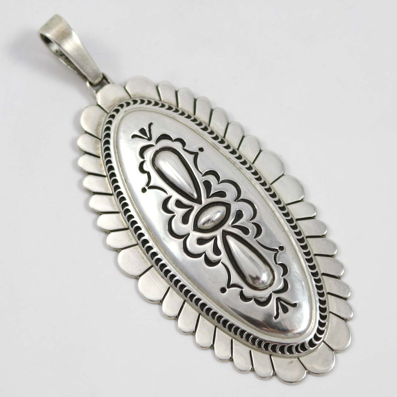 Concho Pendant