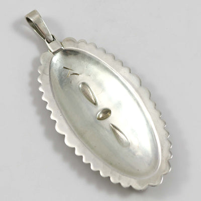 Concho Pendant