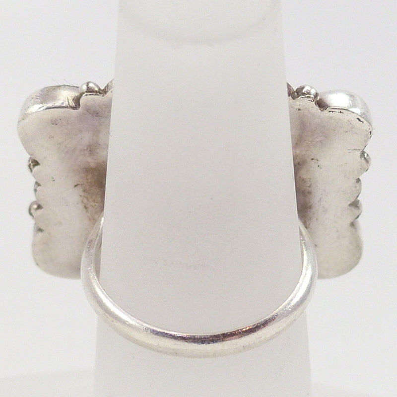 Spiny Oyster Cluster Ring by Oliver Smith - Garland&