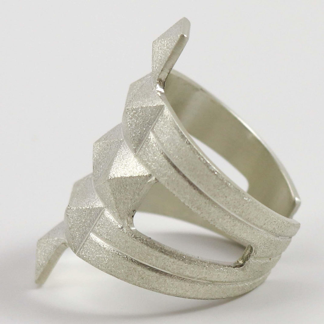 Pyramid Ring by Maria Samora - Garland's