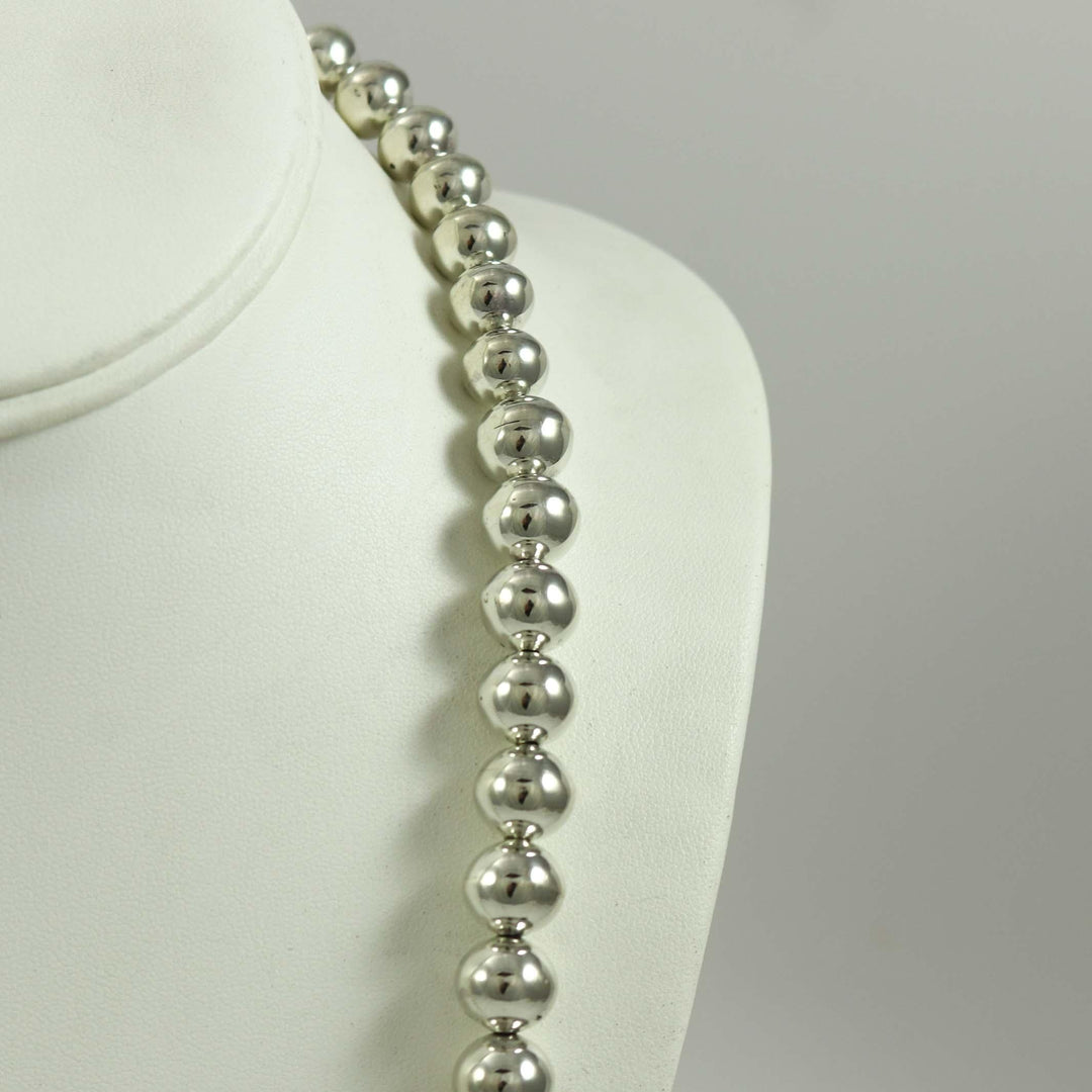 Navajo Pearl Necklace by Danny Jackson - Garland's